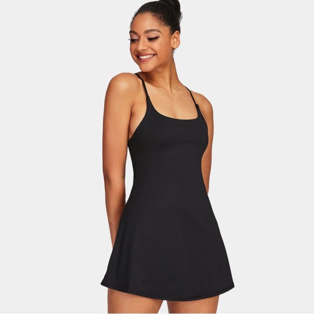 Everyday cloudful Halara flare activity dress in black